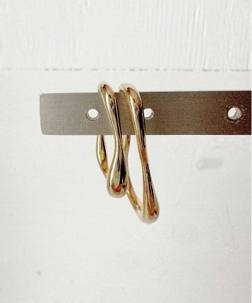 CALIFORNIA OUTFITTERS（カリフォルニア アウトフィッターズ）の「3-ROUGH DOUBLE EARCUFF/ダブル イヤーカフ【LULKA-ルールカ-】（イヤーカフ・レディース・シルバー/ゴールド・FREE）」の8枚目の写真