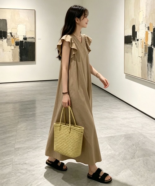 gossip!ロサンゼルス(ゴシップロサンゼルス)の「フリルスリーブ Vネックコットンシンプルカジュアルルーズロングワンピース(ワンピース・レディース・ピンク/ブラック/ベージュ・FREE)」の21枚目の写真