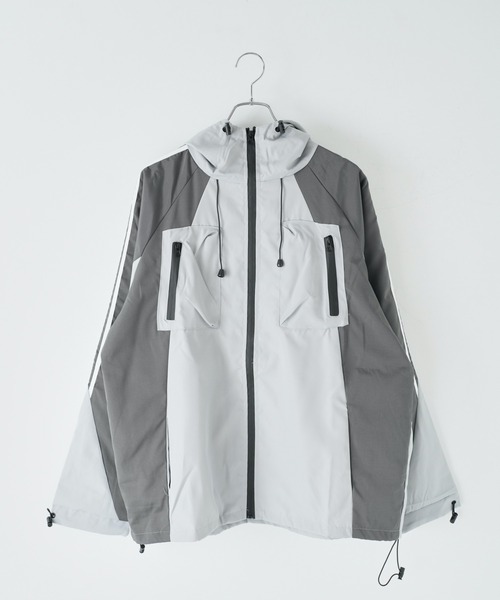 WEGO（ウィゴー）の「WEGO/【一部店限定】ポケットバイカラーウィンドブレーカー（マウンテンパーカー・レディース・グレー/ブラック・FREE）」の11枚目の写真