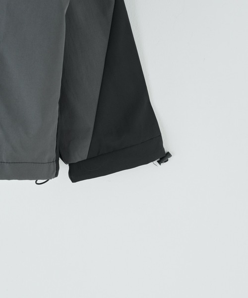 WEGO（ウィゴー）の「WEGO/【一部店限定】ポケットバイカラーウィンドブレーカー（マウンテンパーカー・レディース・グレー/ブラック・FREE）」の17枚目の写真