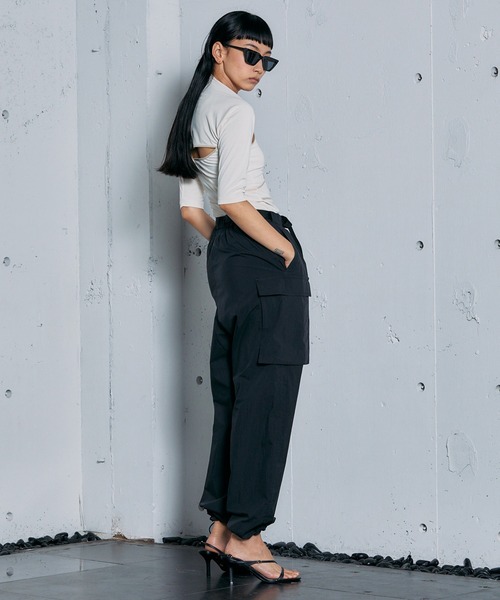 THINGS THAT MATTER（シングス ザット マター）の「THINGS THAT MATTER  VINTAGE TYPEWRITER WORK PANTS（カーゴパンツ・レディース・ラベンダー/イエロー/ブラック/ホワイト・1/2）」の16枚目の写真