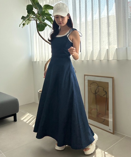 one after another NICE CLAUP（ワンアフターアナザーナイスクラップ）の「バックレースアップフレアキャミワンピース（ワンピース・レディース・ベージュ/ネイビー/ブラック・SMALL/MEDIUM/LARGE）」の14枚目の写真