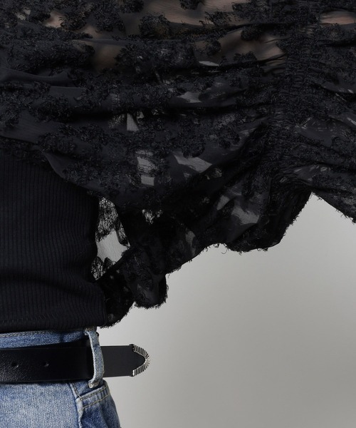 PAGEBOY(ページボーイ)の「シアーフェザージャガードボレロ(カーディガン/ボレロ・レディース・ブラック/オフホワイト/ネイビー・FREE)」の20枚目の写真