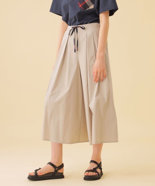 ウェザーストレッチタックワイドパンツ