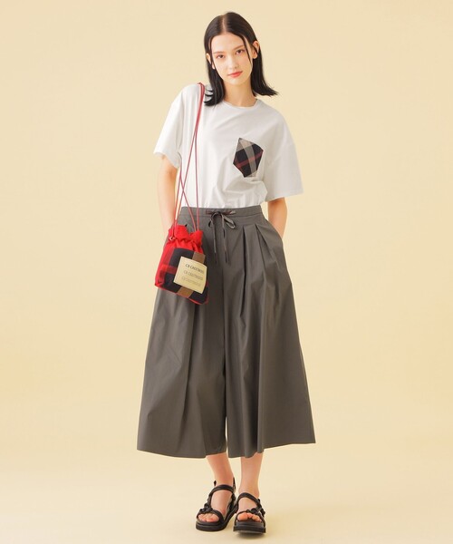 ウェザーストレッチタックワイドパンツ
