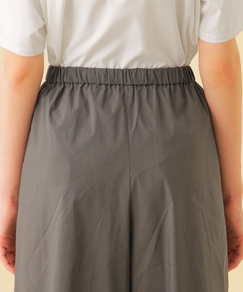 ウェザーストレッチタックワイドパンツ