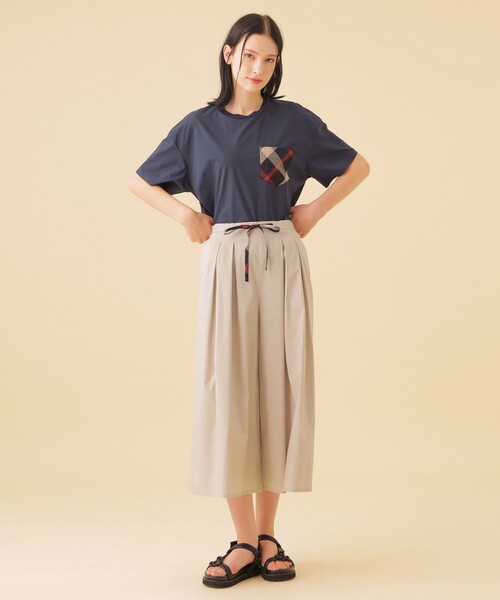 ウェザーストレッチタックワイドパンツ