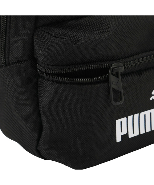 PUMA(プーマ)の「PUMA プーマ ユニセックス プーマ フェイズ ミニ バックパック 2L(バックパック/リュック・メンズ・ブラック/ピンク・フリー)」の10枚目の写真