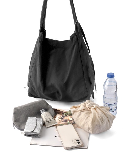 ANEMONE（アネモネ）の「ギャザーハンドルスクエアショルダーバッグ（トートバッグ・レディース・ブルー/ライトグレー/カーキ/ブラック/ブラウン/グリーン/ベージュ/ホワイト・FREE）」の17枚目の写真