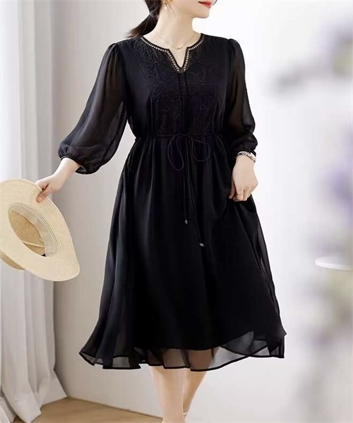 日本未入荷★CHICLINE★リカードカラプリーツフレアワンピース 楽天市場】【SALE／50%OFF】ドライタッチフィット&フレア