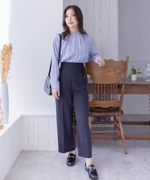 clear（クリア）の「フラップポケット9分丈パンツ[オフィスカジュアル 着回し抜群 大人 カジュアル]≪2024AW≫（スラックス・レディース・アイボリー/ブルー/ブラック・S/M）」の6枚目の写真