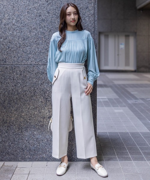 clear（クリア）の「フラップポケット9分丈パンツ[オフィスカジュアル 着回し抜群 大人 カジュアル]≪2024AW≫（スラックス・レディース・アイボリー/ブルー/ブラック・S/M）」の4枚目の写真