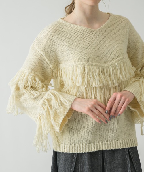 idem(イデム)の「fringe loose knit/フリンジニット(ニット/セーター・レディース・アイボリー/ピンク・FREE)」の22枚目の写真