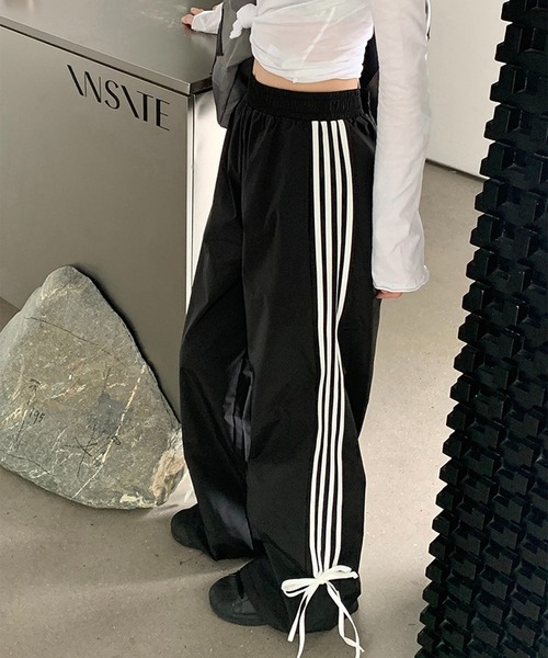 LYEON（リヨン）の「サイドラインリボントラックパンツ（その他パンツ・レディース・ブラック・FREE）」の7枚目の写真