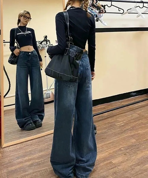 urge：（アージコロン ）の「【URGE：】ワイド デニムパンツ（デニムパンツ・レディース・ネイビー・SMALL/MEDIUM/LARGE/X-LARGE）」の4枚目の写真
