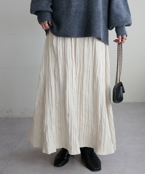 DISCOAT(ディスコート)の「エコスエードワッシャーフレアスカート(スカート・レディース・ブラック/カーキ/アイボリー・FREE)」の4枚目の写真