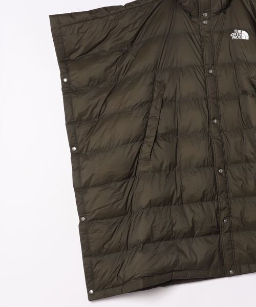 THE NORTH FACE(ザノースフェイス)の「【THE NORTH FACE】Padded Poncho Coat(ポンチョ・レディース・カーキ・FREE)」の4枚目の写真