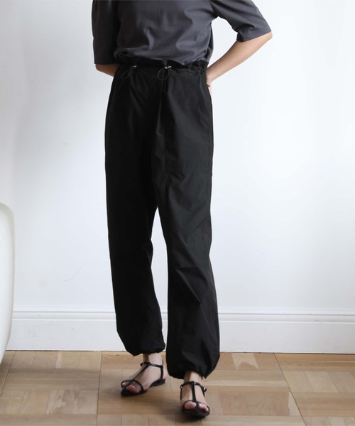 UR'S(ユアーズ)の「ドロストジョガーパンツ/ラッシュガード(ラッシュガード・レディース・オリーブ/アイボリー/ブラック・S/L/M)」の3枚目の写真