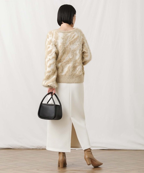 Gready Brilliant(グレディブリリアン)の「裏起毛カットタイトスカート(スカート・レディース・アイボリー/ブラック・36/38)」の9枚目の写真