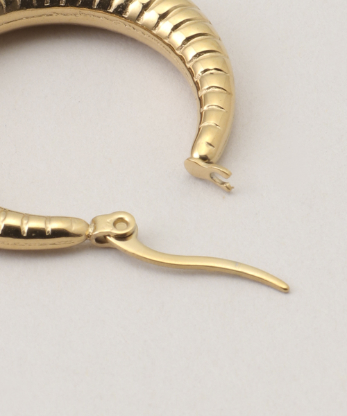 Noble(ノーブル)の「【AEC PARIS】Alga Earrings(ピアス(両耳用)・レディース・ゴールド・FREE)」の3枚目の写真