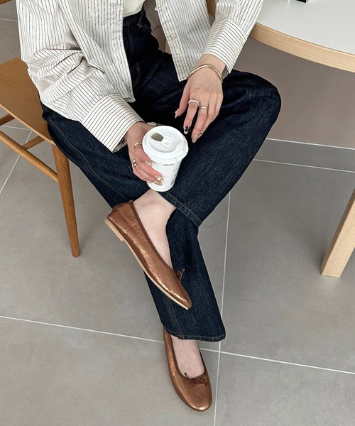 DISCOAT(ディスコート)の「【新色追加/S~XLサイズ】アソートバレエシューズ(バレエシューズ・レディース・ブラック/ブラック系その他/ブラック系その他2/ピンク/シルバー系その他/アイボリー/ゴールド/ブロンズ/シルバー/ピンク系その他/ブラック系その他3/ブラウン/レッド/サンドベージュ/キャメル/ブラック系その他4・MEDIUM/LARGE/SMALL/X-LARGE)」の16枚目の写真