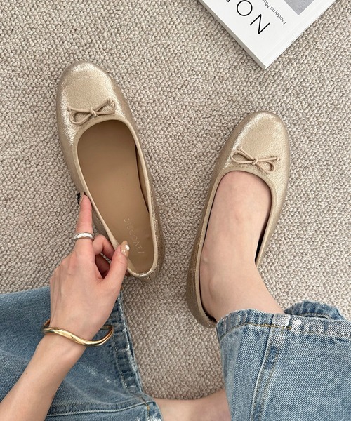 DISCOAT(ディスコート)の「【新色追加/S~XLサイズ】アソートバレエシューズ(バレエシューズ・レディース・ブラック/ブラック系その他/ブラック系その他2/ピンク/シルバー系その他/アイボリー/ゴールド/ブロンズ/シルバー/ピンク系その他/ブラック系その他3/ブラウン/レッド/サンドベージュ/キャメル/ブラック系その他4・MEDIUM/LARGE/SMALL/X-LARGE)」の15枚目の写真