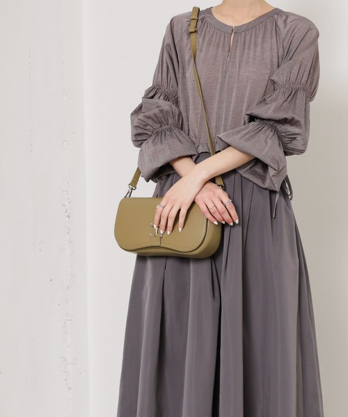 SENSE OF PLACE by URBAN RESEARCH（センスオブプレイスバイアーバンリサーチ）の「横長2WAYハンドバッグ（ハンドバッグ・レディース・カーキ/ブルー/アイボリー/ブラック・ONE）」の14枚目の写真