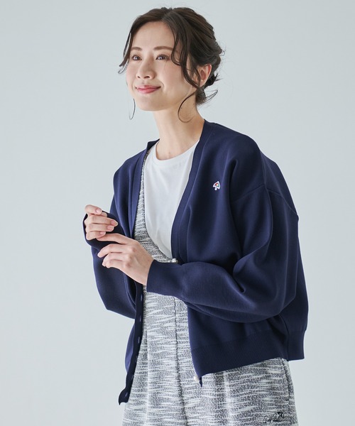 Arnold Palmer(アーノルドパーマー)の「パールボタン ニットカーディガン(カーディガン/ボレロ・レディース・アイボリー/ネイビー/ブラック・S/M/L)」の17枚目の写真