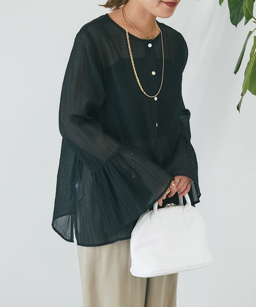 un dix cors（アンディコール）の「フレアスリーブ2WAYシアーブラウス（シャツ/ブラウス・レディース・ブラック/オフホワイト/ブルー・FREE）」の3枚目の写真