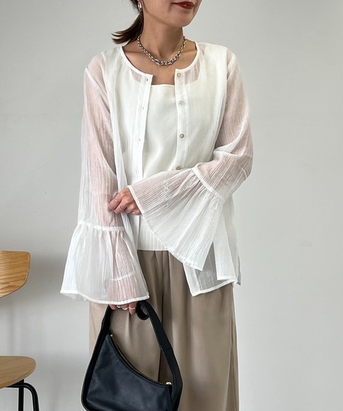 un dix cors（アンディコール）の「フレアスリーブ2WAYシアーブラウス（シャツ/ブラウス・レディース・ブラック/オフホワイト/ブルー・FREE）」の9枚目の写真