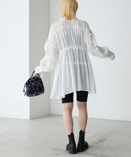 forksy.（フォルクシー）の「【forksy.】クレープシアーシャーリングリボンシャツ（シャツワンピース・レディース・ブルー/オフホワイト/ベージュ・FREE）」の12枚目の写真