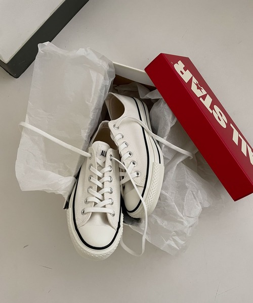 CONVERSE（コンバース）の「CONVERSE　CANVAS ALL STAR J OX（スニーカー・レディース・ホワイト・23.5/24/24.5）」の2枚目の写真