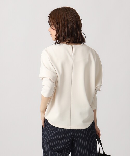 DRESKIP（ドレスキップ）の「◆オンにもオフにも 上品で軽やかに なめらかタッチダンボールトップス（Tシャツ/カットソー・レディース・ライトブルー/ブラック/ライトベージュ/ライトイエロー系・02/03/04）」の14枚目の写真