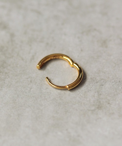bonu.(ボヌ)の「【silver925】フープピアス/小(ピアス(両耳用)・レディース・シルバー/ゴールド・FREE)」の6枚目の写真