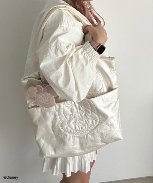 Disney(ディズニー)の「Disneyトートバッグ 1041180130(トートバッグ・レディース・ブラック/シルバー/ホワイト/ピンク・FREE)」の8枚目の写真