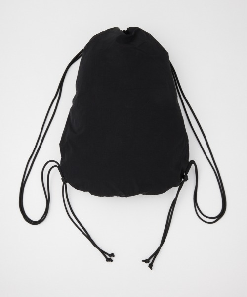 SLY(スライ)の「SPORTY DETAIL KNAPSACK スポーティ ディテール ナップサック(バックパック/リュック・レディース・ブラック/シルバー・FREE)」の4枚目の写真