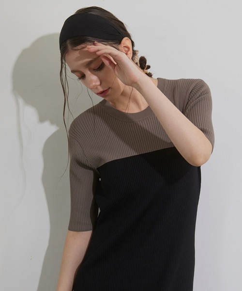 MIELI INVARIANT(ミエリインヴァリアント)の「Bicolor Bustier Knit Dress(ワンピース・レディース・モカ/ブルーグレー・FREE)」の6枚目の写真
