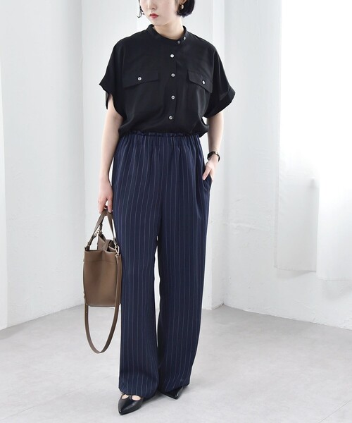 quaranciel(カランシエル)の「quaranciel:〈洗濯可能〉ストライプ イージー ワイド パンツ(セットアップ対応)(その他パンツ・レディース・ベージュ/ネイビー・36/38/40)」の9枚目の写真
