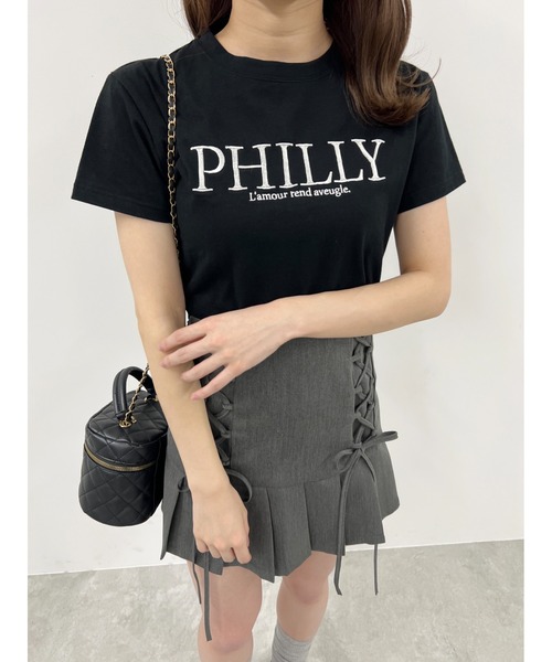 PHILLY(フィリー)の「【PHILLY】ロゴTシャツ(Tシャツ/カットソー・レディース・ブラック/ホワイト・FREE)」の2枚目の写真