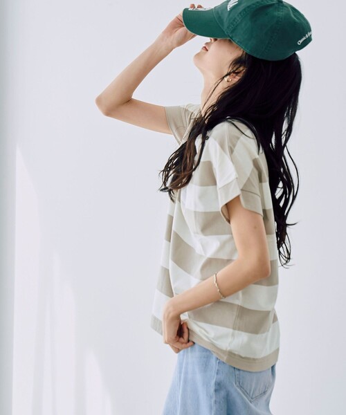 coen（コーエン）の「【WEB限定】ワイドボーダーフレンチスリーブTシャツ（Tシャツ/カットソー・レディース・ベージュ/ブラック/ネイビー/ブラウン・M/L）」の17枚目の写真