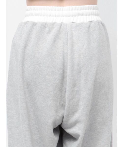 EVRIS（エヴリス）の「【みちょぱコラボ】グラフィックスウェットパンツ（スウェットパンツ・レディース・レッド/グレー/ブラック・FREE）」の14枚目の写真