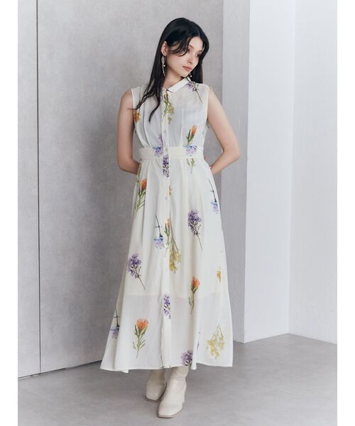 MURUA（ムルーア）の「【WEB限定】フラワープリントノースリワンピース（ワンピース・レディース・アイボリー/ブラック・FREE）」の9枚目の写真