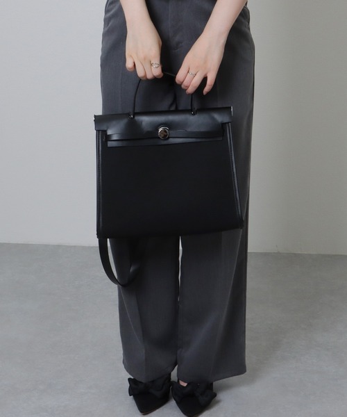 Lace Ladies(レースレディース)の「キャンバス 2WAY バイカラー スクエア トートバッグ(トートバッグ・レディース・ブラック/ブラウン/ブラック×ホワイト・FREE)」の10枚目の写真