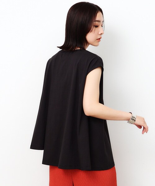 OPAQUE.CLIP（オペークドットクリップ）の「◆アシンメトリーフレアカットソー【洗濯機洗い可】（Tシャツ/カットソー・レディース・ダークグレー/ホワイト/ピンク/ブラック・40/38/42/36）」の9枚目の写真