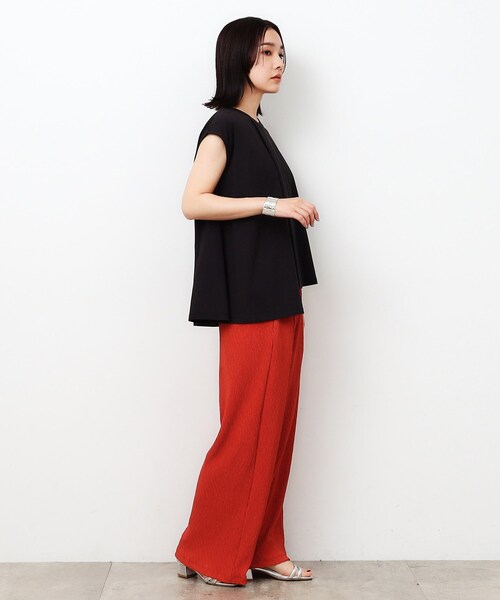 OPAQUE.CLIP（オペークドットクリップ）の「◆アシンメトリーフレアカットソー【洗濯機洗い可】（Tシャツ/カットソー・レディース・ダークグレー/ホワイト/ピンク/ブラック・40/38/42/36）」の11枚目の写真