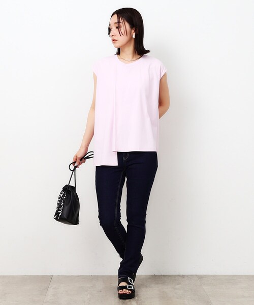 OPAQUE.CLIP（オペークドットクリップ）の「◆アシンメトリーフレアカットソー【洗濯機洗い可】（Tシャツ/カットソー・レディース・ダークグレー/ホワイト/ピンク/ブラック・40/38/42/36）」の15枚目の写真