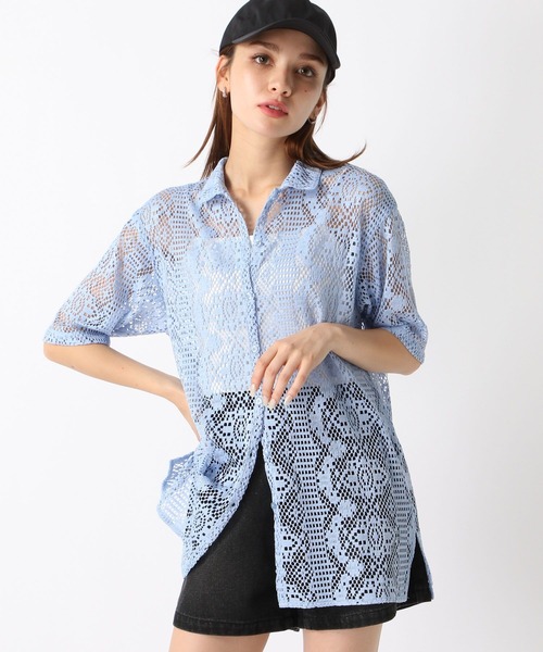 FOREVER 21(フォーエバー トゥエンティーワン)の「【2024SS】レース開襟シャツ(シャツ/ブラウス・レディース・オフホワイト/ブルー/ブラック/グリーン・FREE)」の4枚目の写真