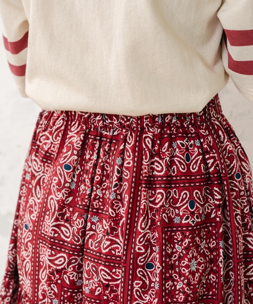 eLur(エラー)の「ペイズリーティアードスカート(スカート・レディース・レッド/ブラック・FREE)」の9枚目の写真