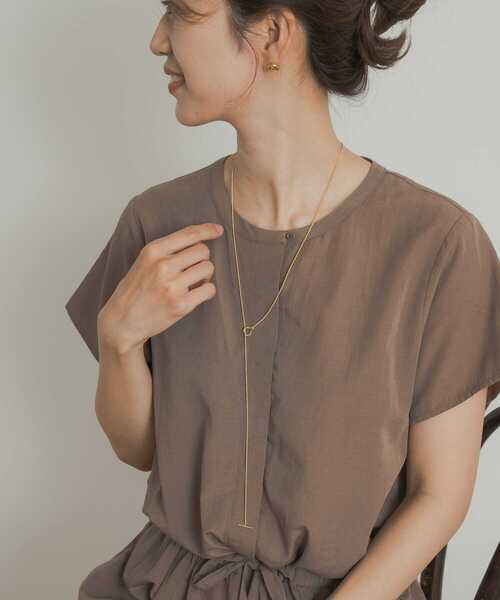 URBAN RESEARCH DOORS（アーバンリサーチドアーズ）の「ワンチェーンYネックレス（ネックレス・レディース・シルバー/ゴールド・ONE）」の2枚目の写真