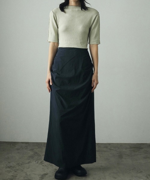 anuke（アンヌーク）の「anuke Tuck Long Skirt タックロング